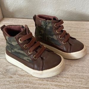 Toddler High Top Camo & Leather Shoe 5